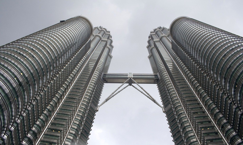 Petronas Towers, Куала-Лумпур, Малайзия