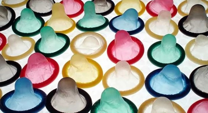 Минет в презервативе - множество годных секс видео