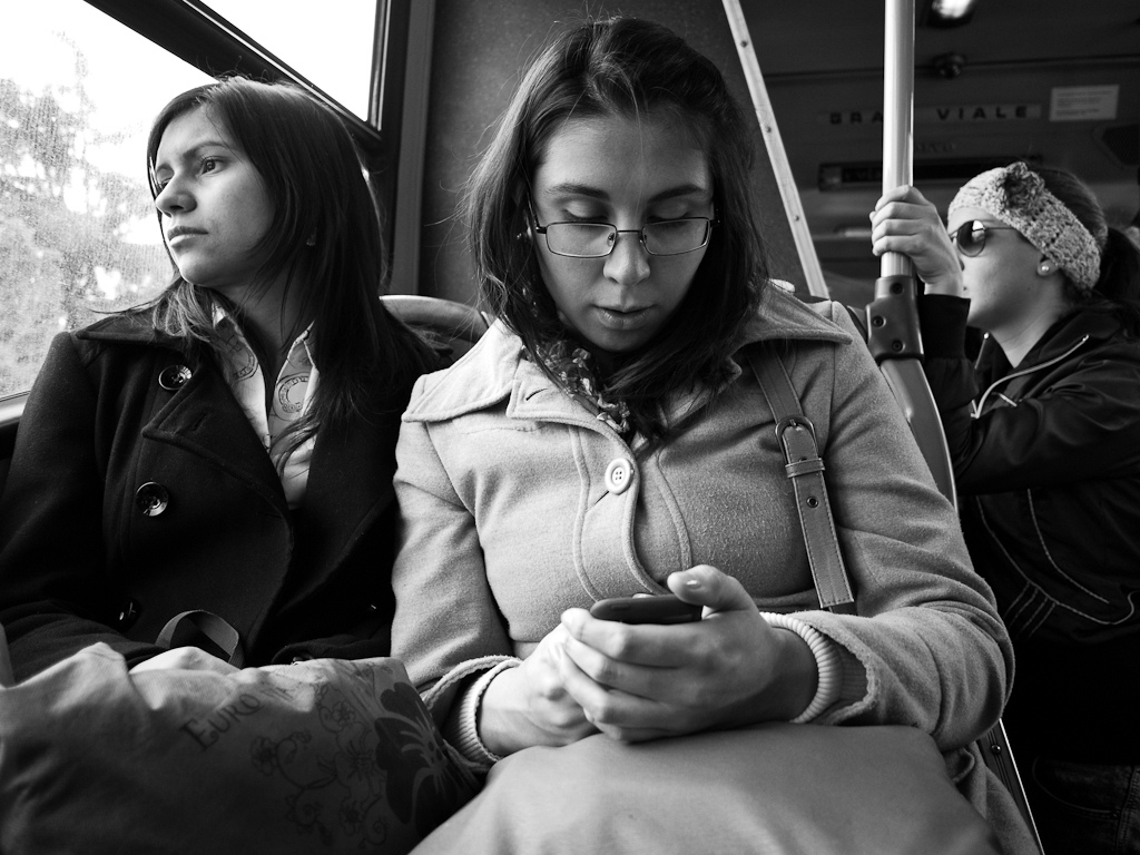 CL Society 192: Girls in a bus