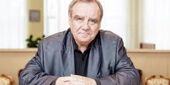 Психиатр Аркадий Шмилович: «Психически больной у нас считается человеком опасным, насильником каким-то. Психиатр — монстром»