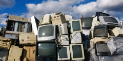 Как смартфоны загрязняют землю?